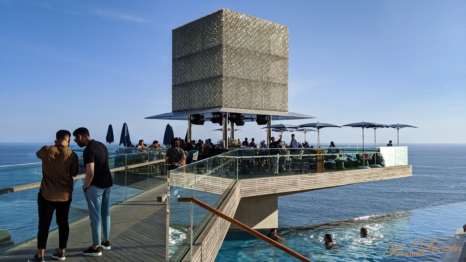 [Bali Travel Guide] The Must-Visit Cliff Bar! Viral IG Photo Spot | Omnia Dayclub Bali