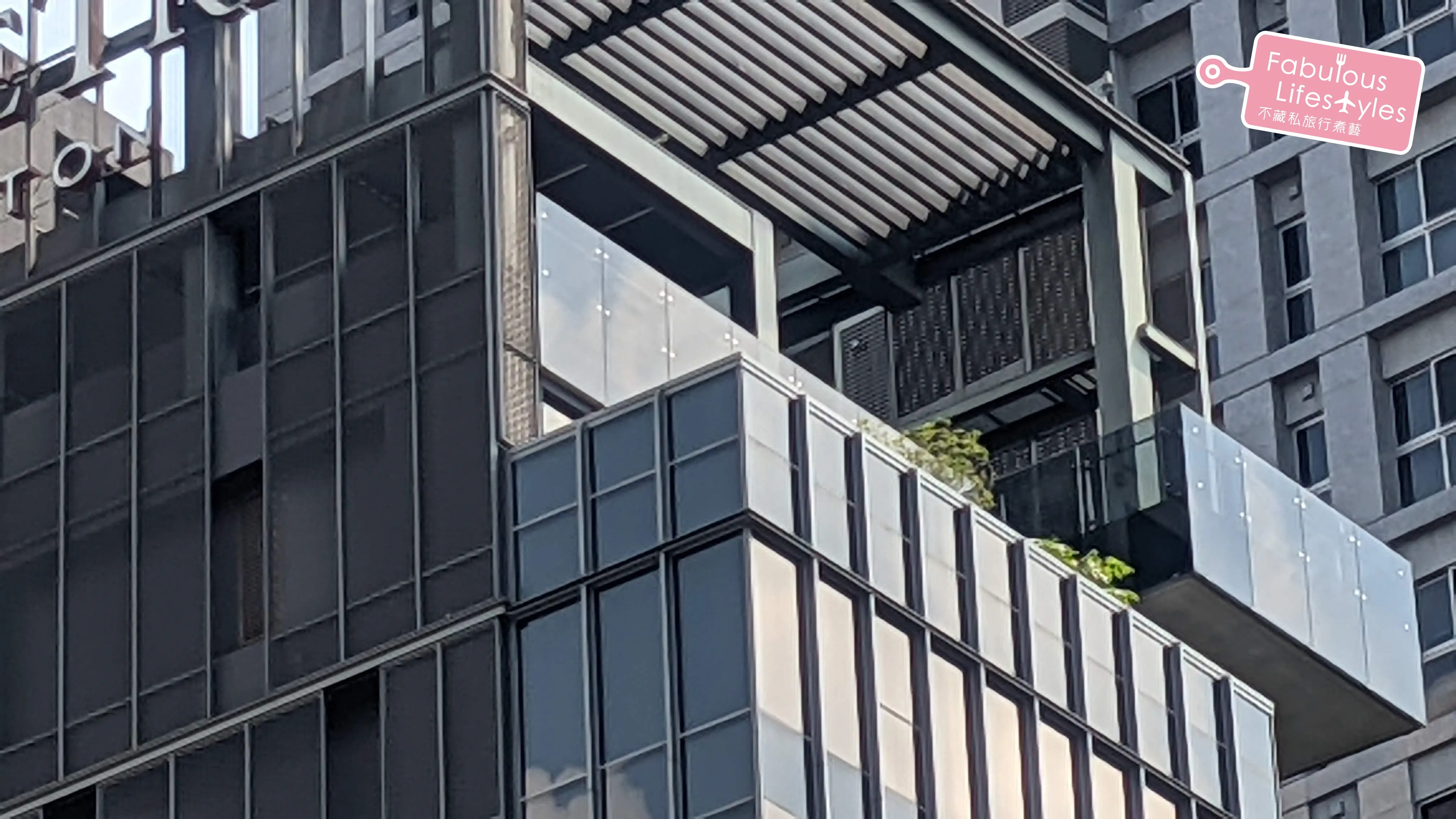 Looking up at the Heavenly Suite's terrace and greenery