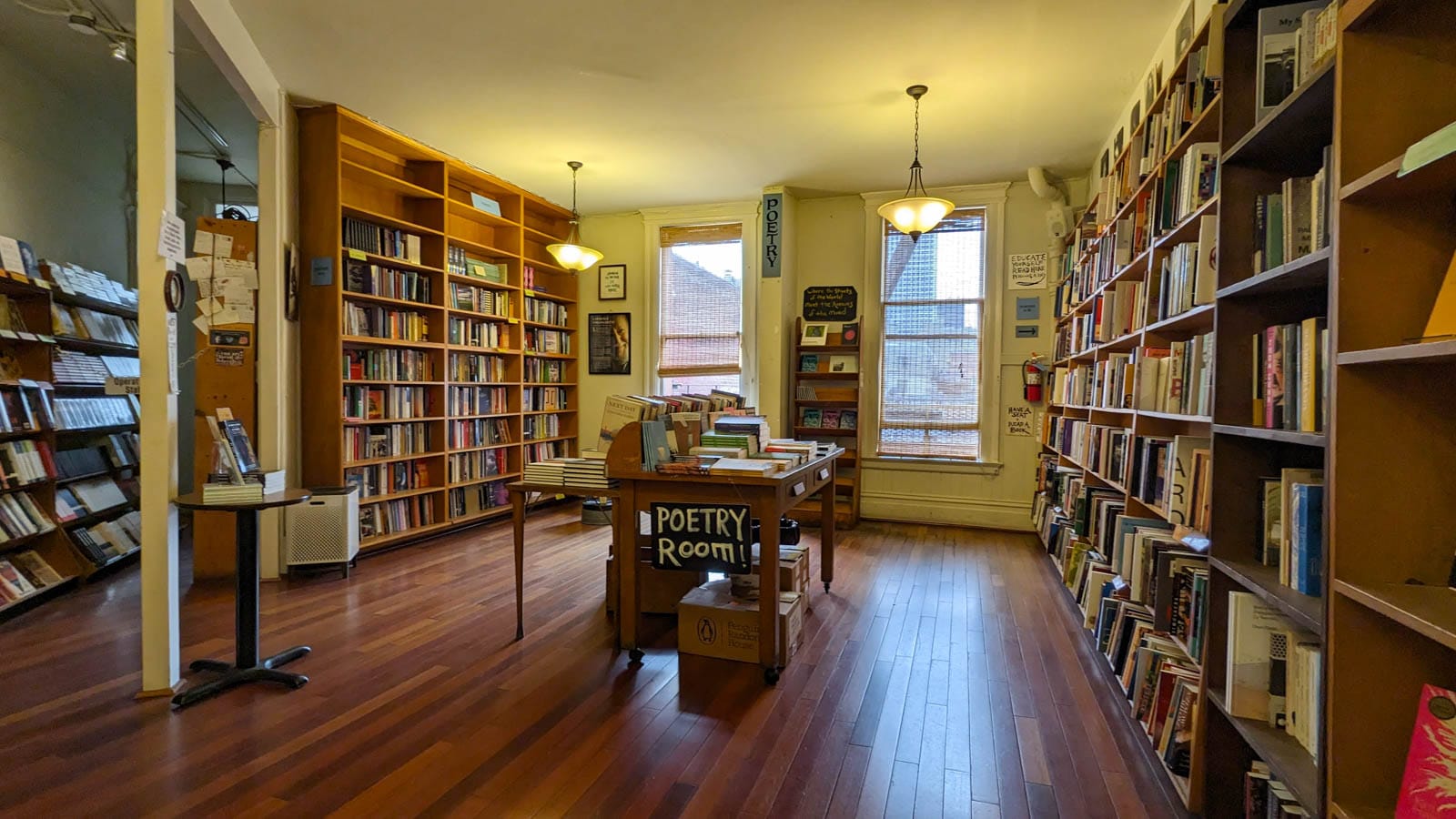 【San Francisco Travel】City Lights Bookstore: A Literary Museum | San Francisco