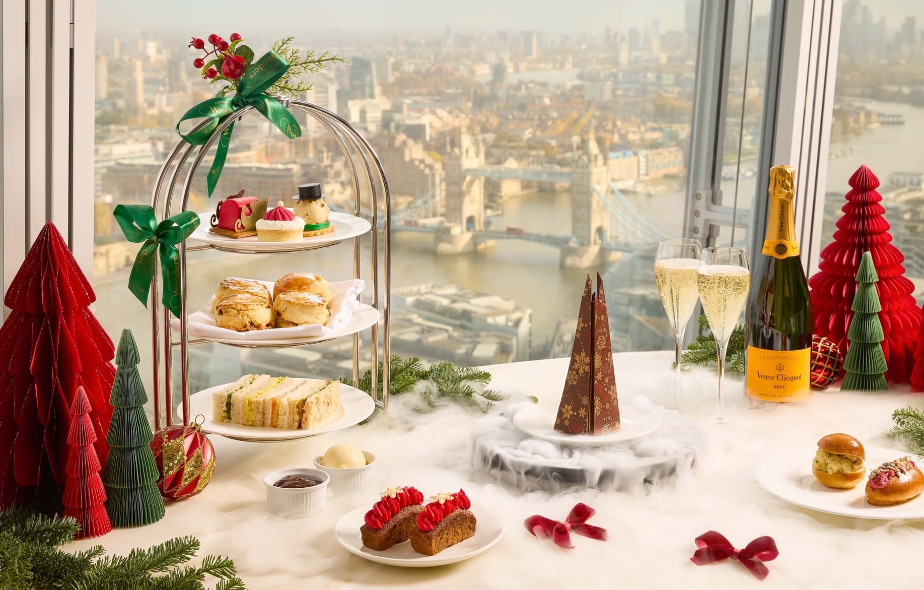 15 Must-See Christmas Lights and Attractions in London