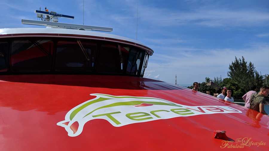 03 tahiti moorea ferry