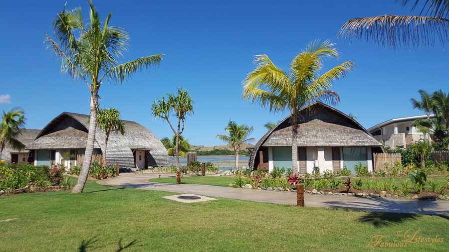 06 fiji marriott duplex lagoon front