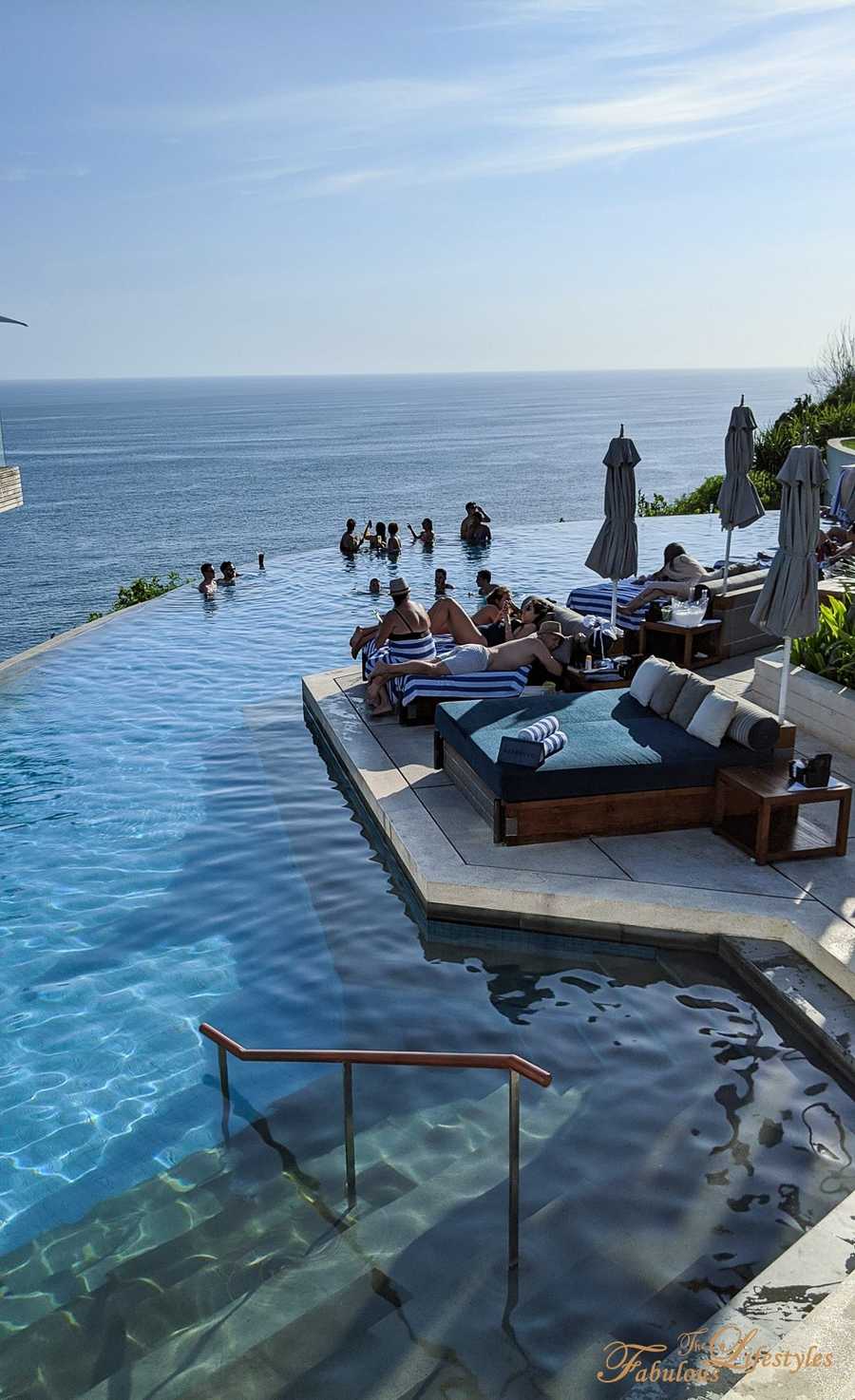 12 bali uluwatu attractions