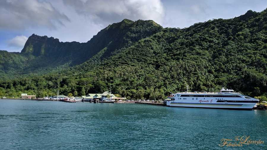 22 tahiti moorea ferry